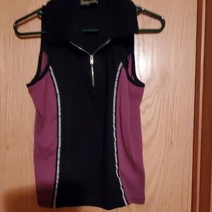 Sleeveless top with zipper